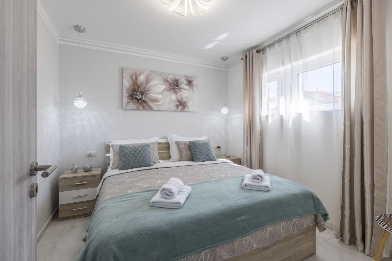 Royal Rose Gold Apartment Vodice Exterior foto